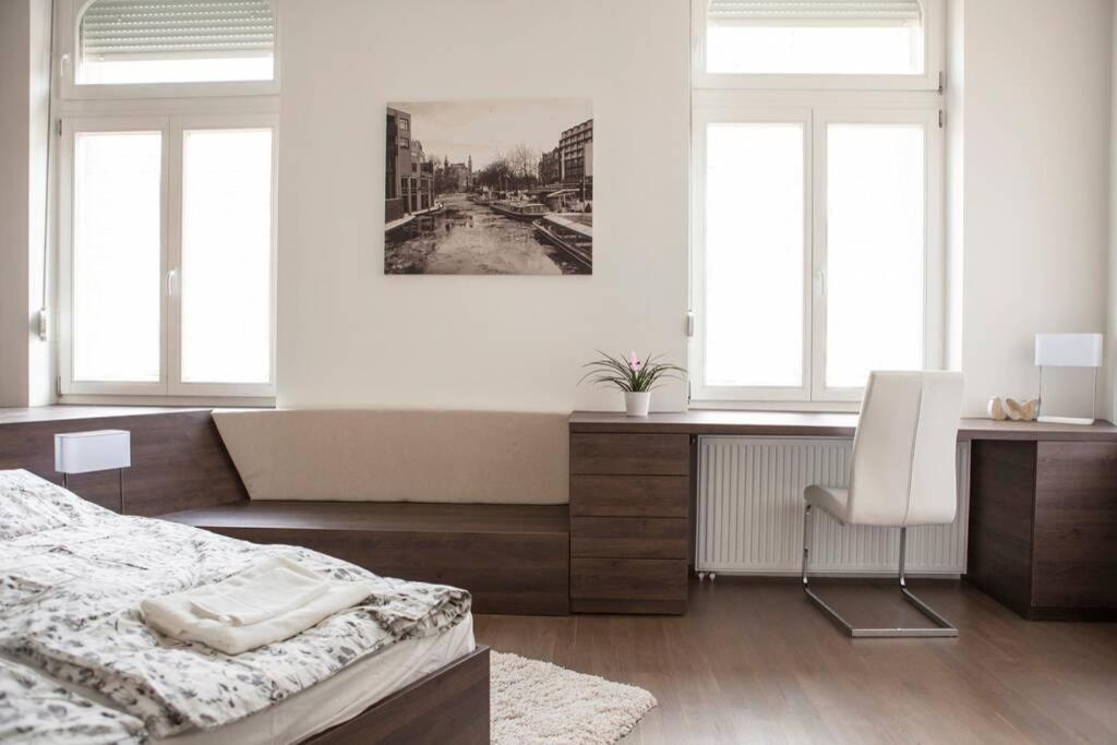 Apartment Downtown Ulloi 3 Budapest Exterior foto