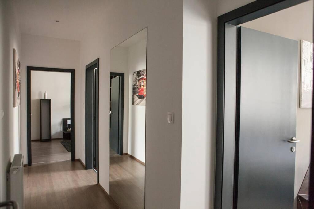 Apartment Downtown Ulloi 3 Budapest Exterior foto