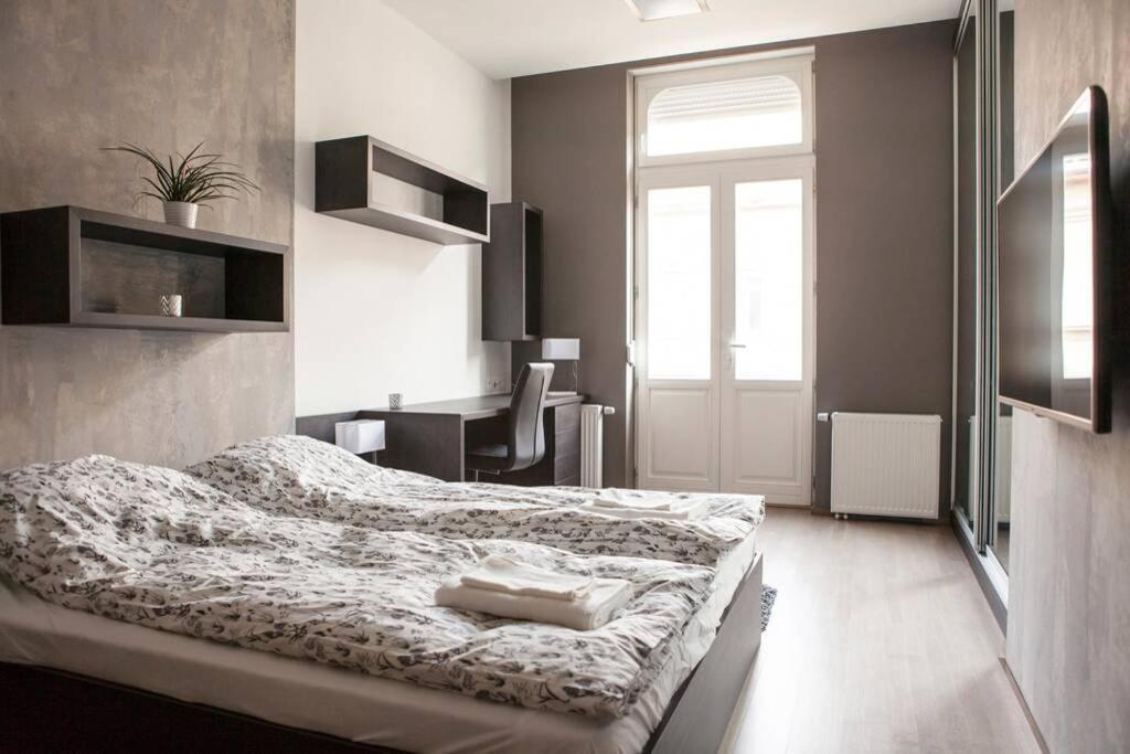 Apartment Downtown Ulloi 3 Budapest Exterior foto